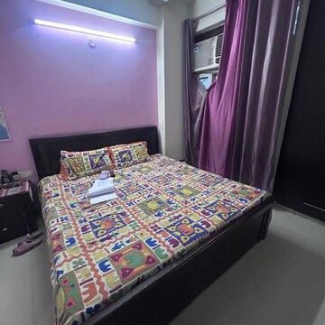Bedroom in 2.5 BHK Apartment at Prateek Wisteria, Sector 77 – for Rent