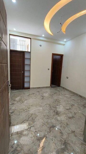Room in 2 BHK Builder Floor at Sahastradhara – for Sale