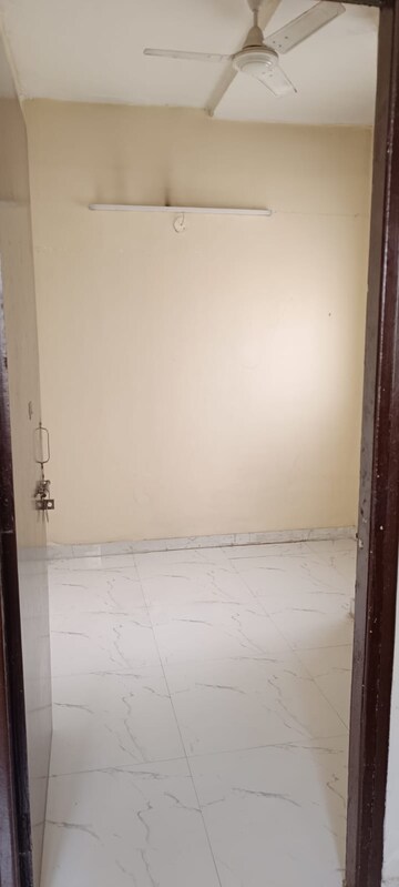 Room in 2.5 BHK Apartment at Pivotal Riddhi Siddhi, Sector 99 – for Rent