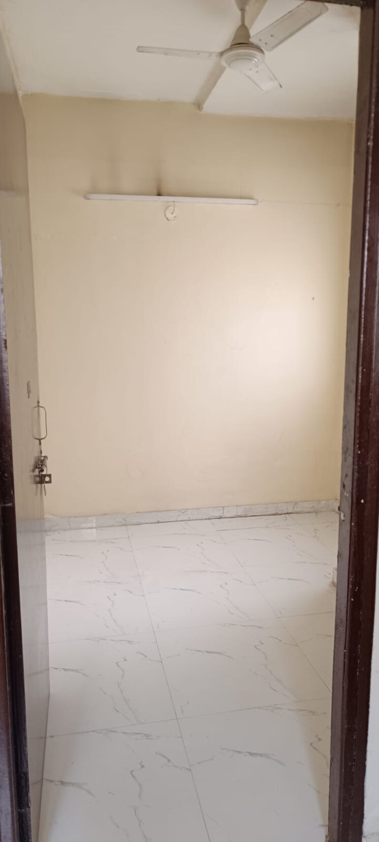 Room, pivotal-riddhi-siddhi 2.5 Bedroom 1150 Sq.Ft. Apartment In Sector 99 Gurgaon 8894777