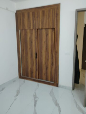 Room in 3 BHK Apartment at M3M Soulitude, Sector 89 – for Rent