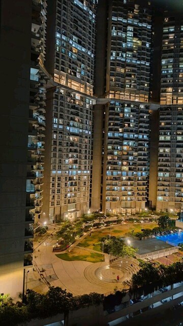 Master Plan in 4 BHK Apartment at Lodha Trump Tower, Worli – for Rent