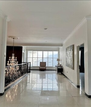  2.5 BHK Builder Floor at Sector 35 – for Sale