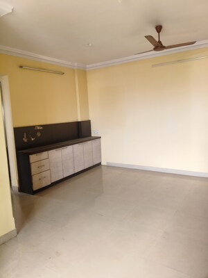 Room in 2 BHK Apartment at Mohan Pride, Wayle Nagar – for Sale
