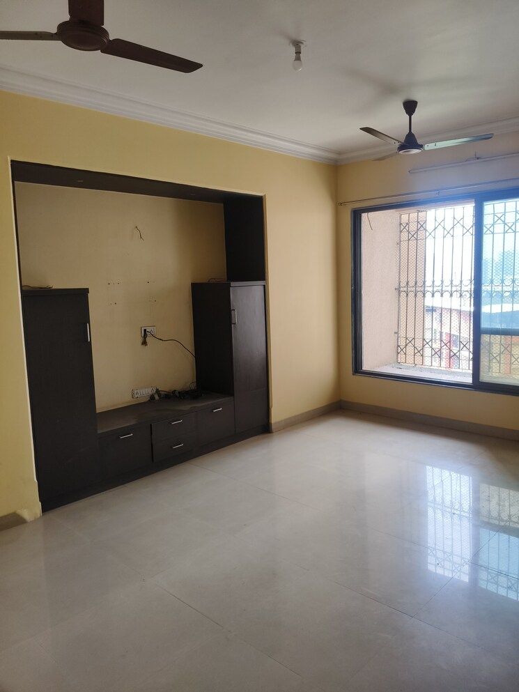 Room, mohan-pride 2 Bedroom 1060 Sq.Ft. Apartment In Wayle Nagar Thane 8894840