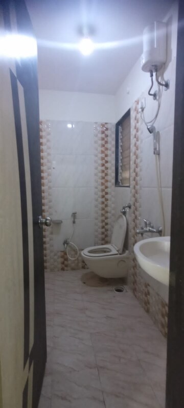 Bathroom in 1 BHK Apartment at Silicon Park, Malad West – for Rent