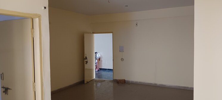 Room, morabadi 3 Bedroom 1280 Sq.Ft. Apartment In Morabadi Ranchi 8894876