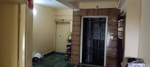 Lift in 3 BHK Apartment at Morabadi – for Sale