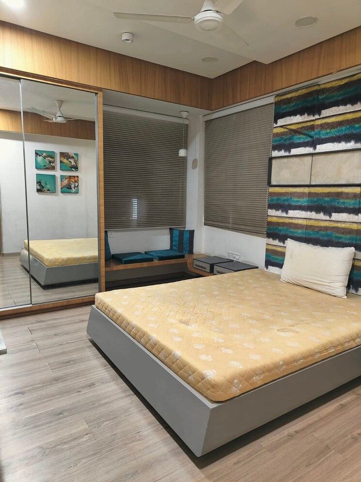 Master Bedroom, thaltej 3 Bedroom 1800 Sq.Ft. Apartment In Thaltej Ahmedabad 8894933
