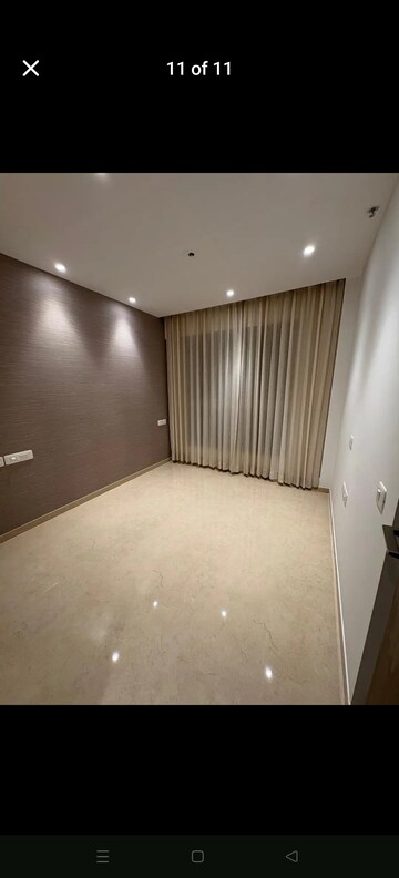 Room in 3 BHK Apartment at Hiranandani Highland, Powai – for Rent