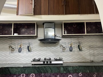 Kitchen in 1.5 BHK Builder Floor at Sector 52 – for Rent