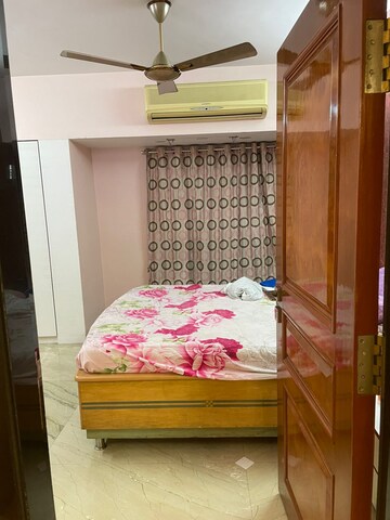 Bedroom in 3 BHK Apartment at Sea Breeze Tower, Nerul – for Rent