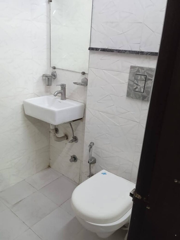 Bathroom, rwa-neelkanth-apartment-ii 1 Bedroom 250 Sq.Ft. Builder Floor In Burari Delhi 8894984