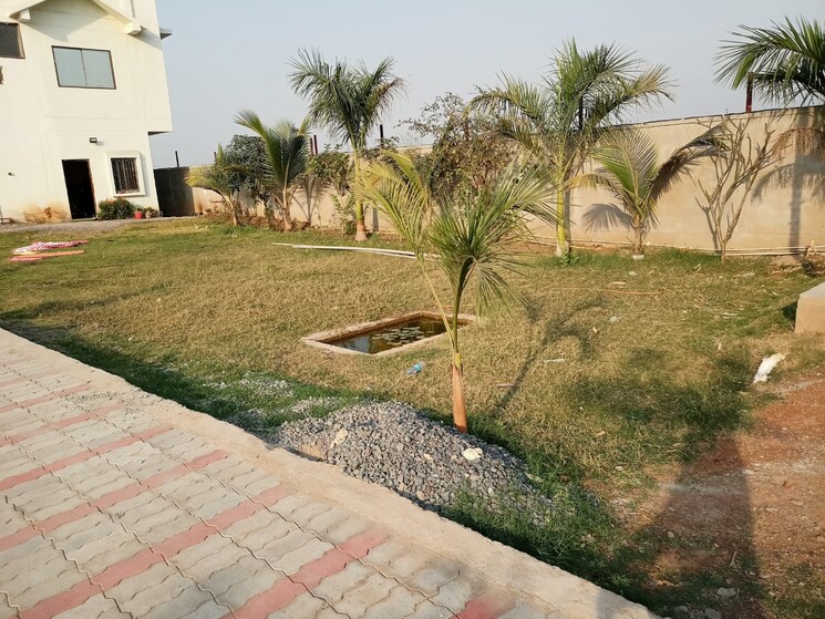 Garden, bhatagaon  11500 Sq.Ft. Plot In Bhatagaon Raipur 8894978