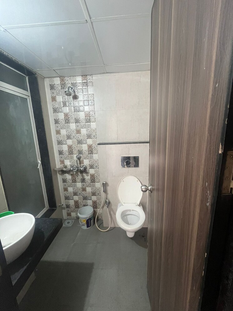 Bathroom, jp-north-elara Studio 360 Sq.Ft. Apartment In Mira Road Thane 8895010