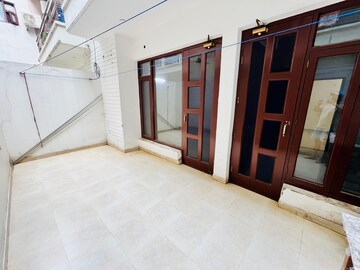 Room in 3 BHK Builder Floor at Urban Vatika, Dhakoli – for Rent