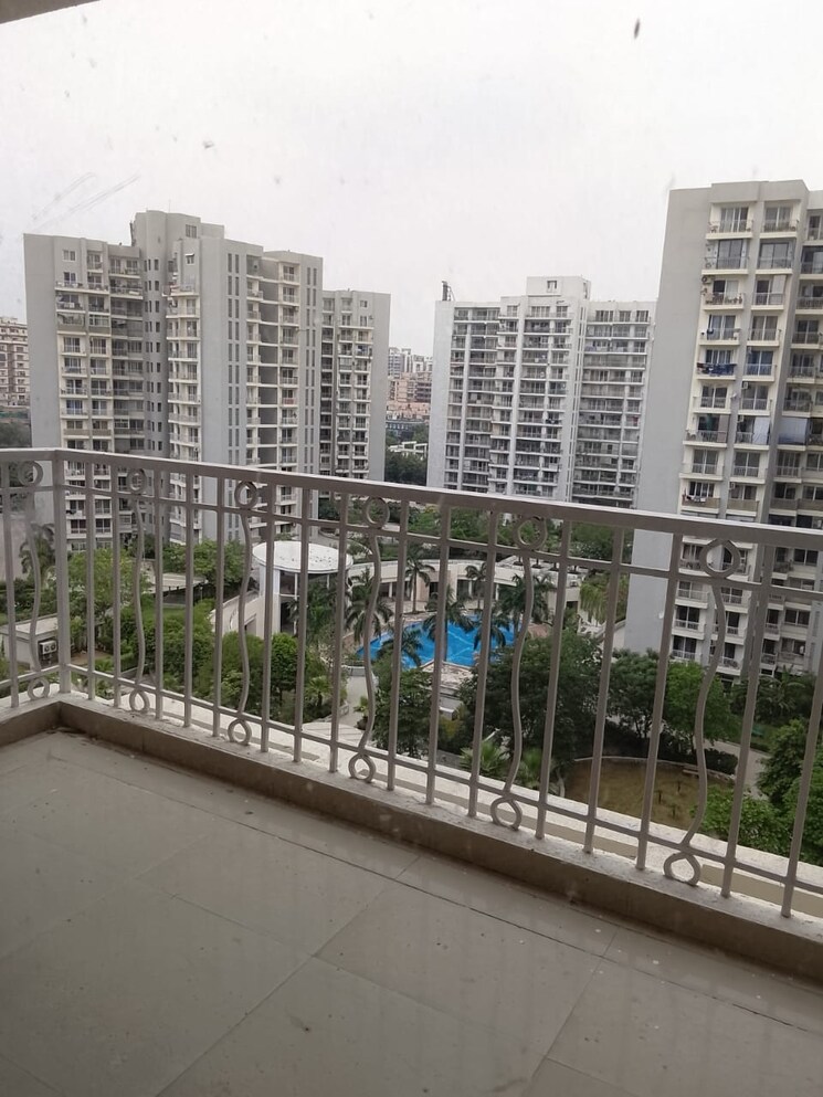 Exterior View, shipra-srishti 3 Bedroom 2500 Sq.Ft. Apartment In Ahinsa Khand 1 Ghaziabad 8895020