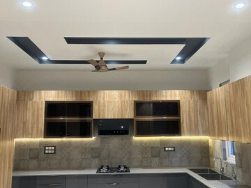 Furnished Amenities in 3 BHK Apartment at Defence Colony – for Rent