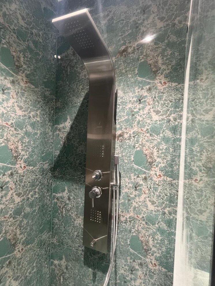 undefined, defence colony 3 Bedroom 3100 Sq.Ft. Apartment In Defence Colony Delhi 8895012