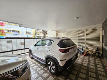 Parking in 5 BHK Villa at Vidyaranyapura – for Sale