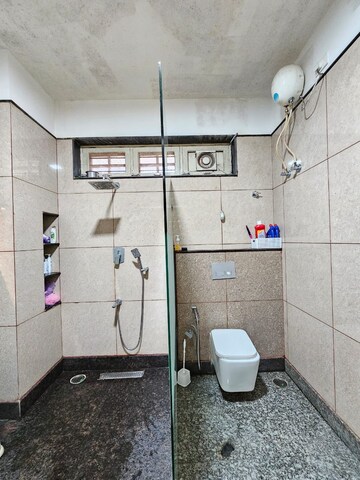 Bathroom in 5 BHK Villa at Vidyaranyapura – for Sale