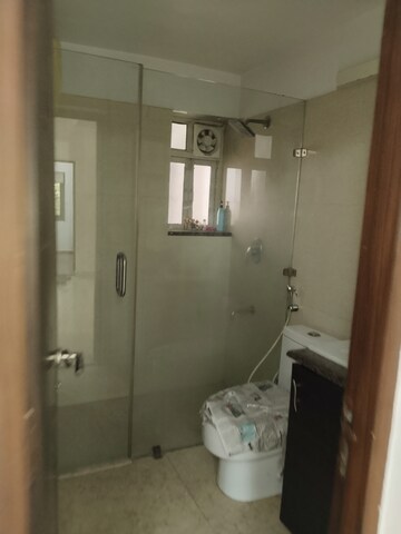 Bathroom in 3.5 BHK Apartment at Sarita Vihar Pocket-C RWA, Sarita Vihar – for Rent
