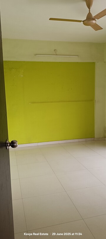 Room in 3 BHK Apartment at Abhinandan Chs Kharghar, Kharghar Sector 18 – for Rent