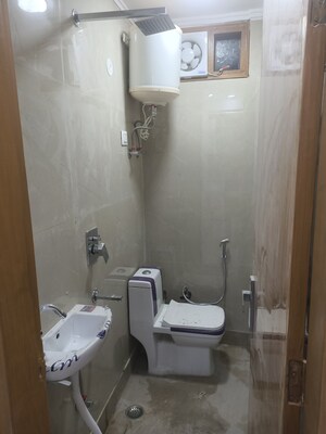 Bathroom in 2 BHK Builder Floor at Tughlakabad Extension – for Sale