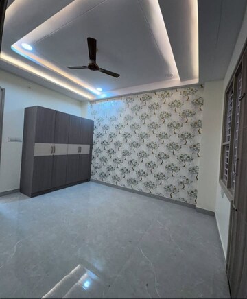 Bedroom in 4 BHK Builder Floor at Sector 30 – for Sale