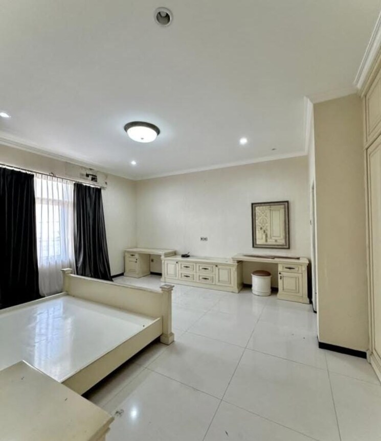 Living Room, sector 35 2.5 Bedroom 3150 Sq.Ft. Builder Floor In Sector 35 Faridabad 8895062