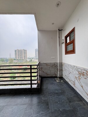 Staircase in 4 BHK Builder Floor at Sector 76 – for Sale