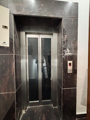 Building Lobby in 4 BHK Builder Floor at Sector 76 – for Sale