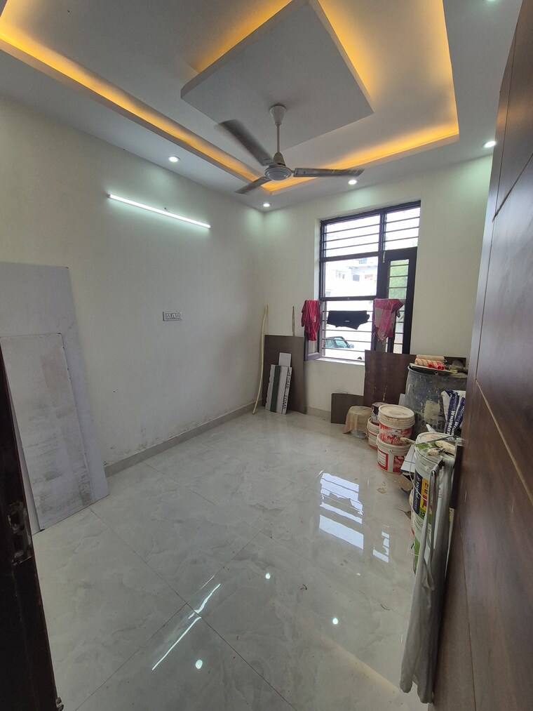  Parking, surya nagar 2 Bedroom 53 Sq.Yd. Independent House In Surya Nagar Faridabad 8895220