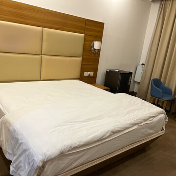 Bedroom in  Pg at Sector 24 – for Rent