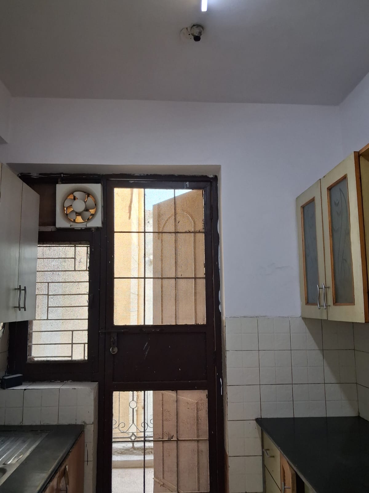 3.5 BHK + Servant Room Apartment For Rent in Ardee City Palm Grove Heights