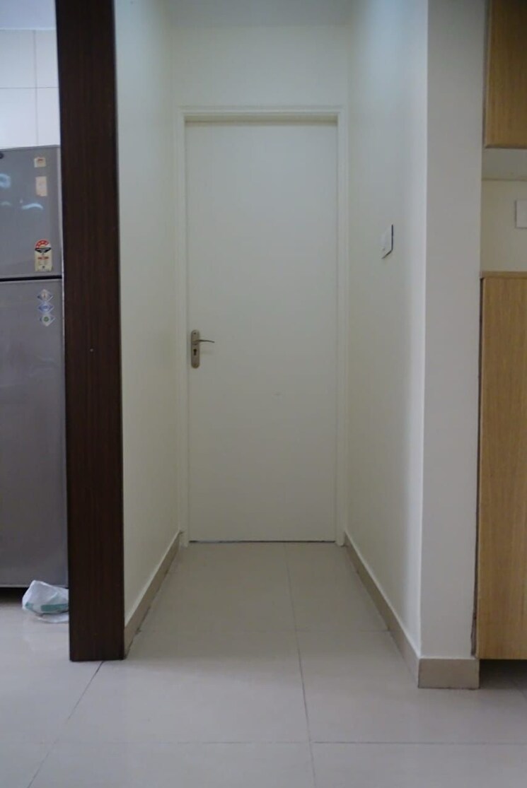 Room, sindhi-society 1 Bedroom 620 Sq.Ft. Apartment In Chembur Mumbai 8895240