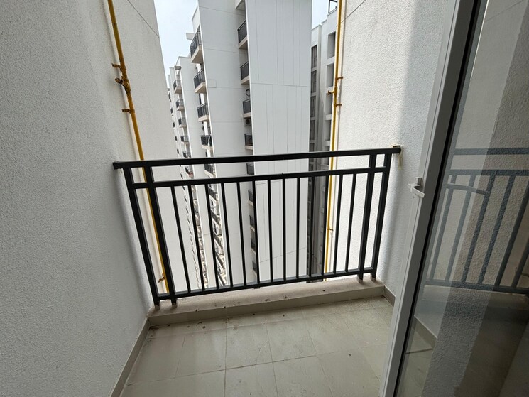 Balcony, windsor-paradise-2 3 Bedroom 1295 Sq.Ft. Apartment In Raj Nagar Extension Ghaziabad 8895264