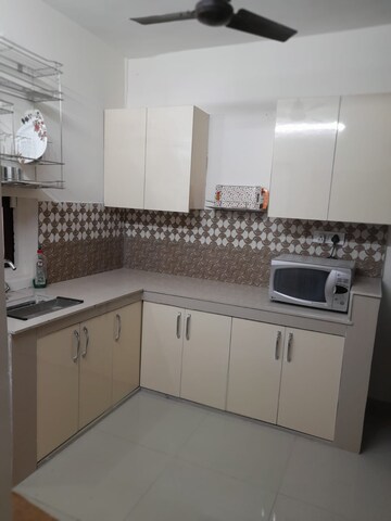 Kitchen in 2 BHK Builder Floor at Patel Nagar – for Rent