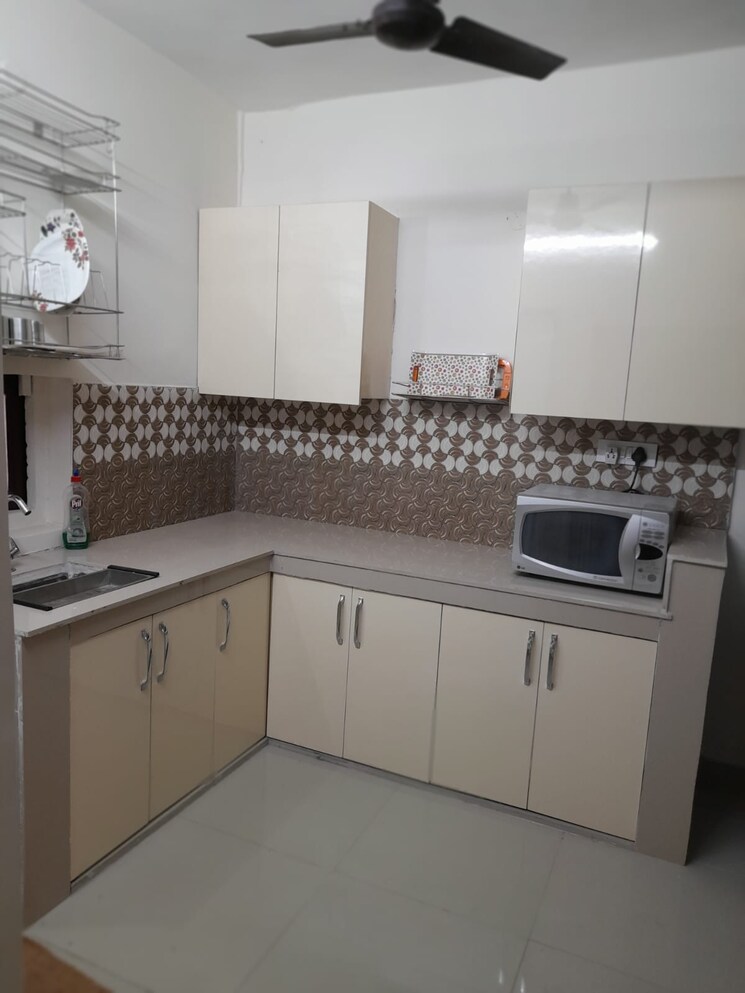 Kitchen, patel nagar 2 Bedroom 700 Sq.Ft. Builder Floor In Patel Nagar Delhi 8895262