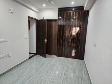 Bedroom in 3 BHK Apartment at Orchid Island, Sector 51 – for Rent