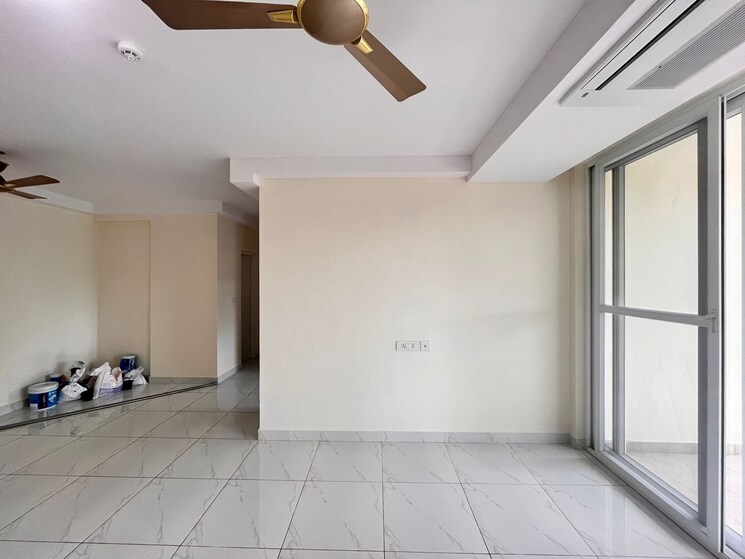 Room, bhartiya-nikoo-homes-phase-2 2 Bedroom 1239 Sq.Ft. Apartment In Thanisandra Main Road Bangalore 8895284