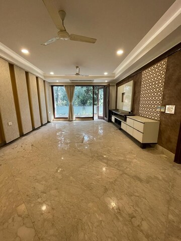 Parking in 5 BHK Independent House at Boutique Residential Apartments A-17 A, New Friends Colony – for Rent