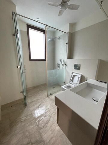 Bathroom in 5 BHK Independent House at Boutique Residential Apartments A-17 A, New Friends Colony – for Rent