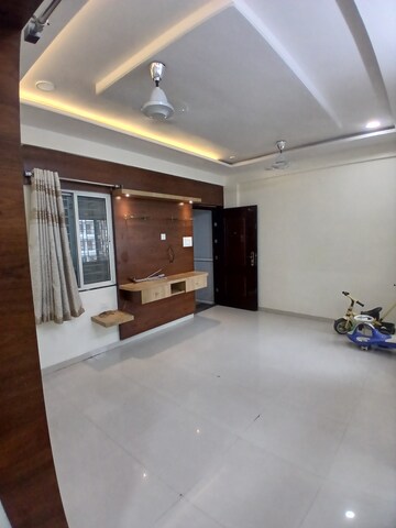 Room in 2 BHK Apartment at New Manish Nagar – for Rent