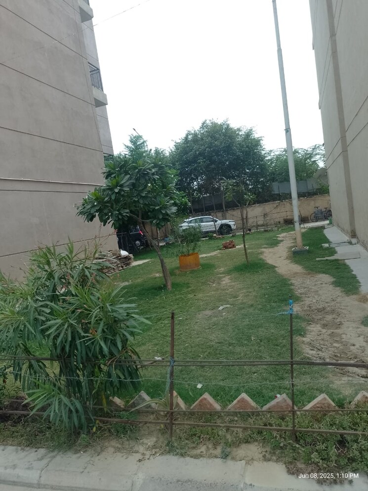 Balcony, omaxe-gh6-ews-and-lig 1 Bedroom 410 Sq.Ft. Apartment In Sarsawan Lucknow 8895733