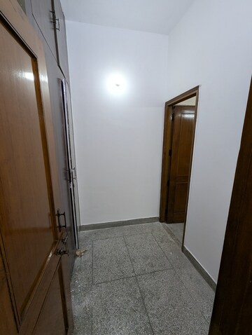 Building Lobby in 5 BHK Independent House at Sector 14 – for Rent