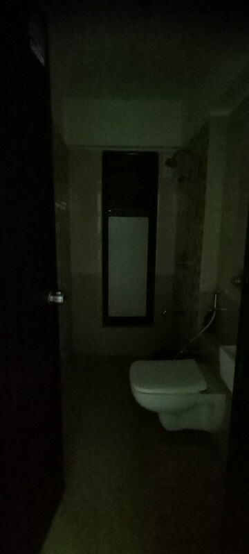 Bathroom in 2.5 BHK Apartment at Kalpavruksh Garden 3, Kandivali West – for Rent