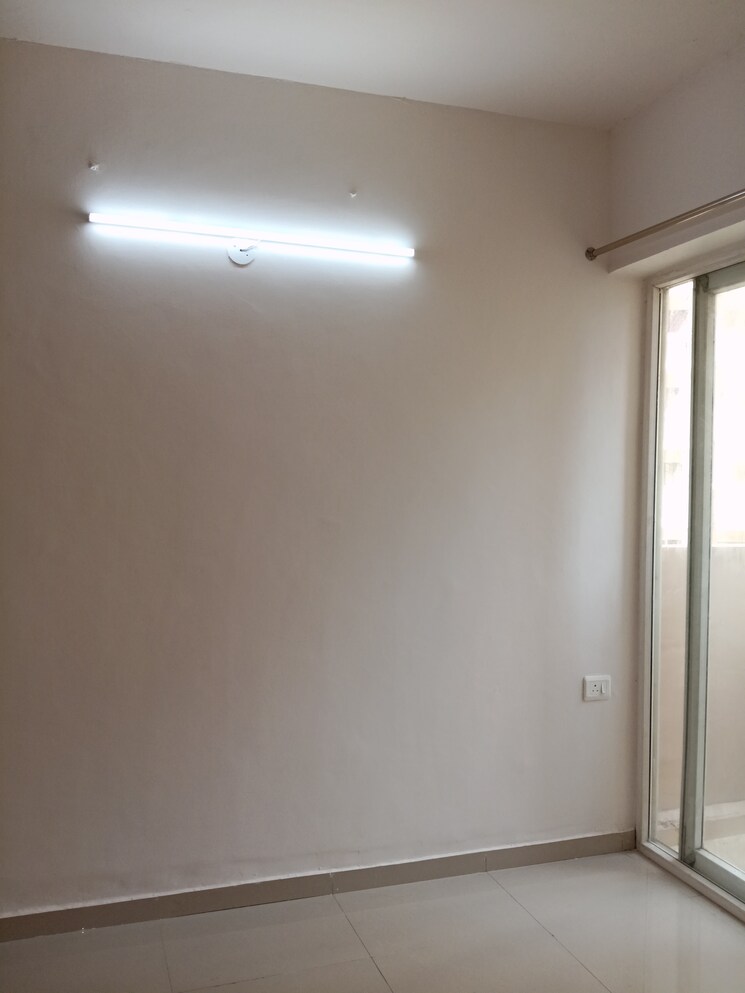 Room, mahagun-mywoods 2 Bedroom 1000 Sq.Ft. Apartment In Sector 16c Greater Noida Greater Noida 8895403