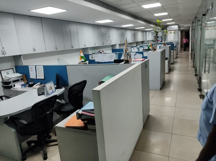 Team Area, okhla industrial estate phase 3 Commercial Office Space 2000 Sq.Ft. In Okhla Industrial Estate Phase 3 Delhi 8895348