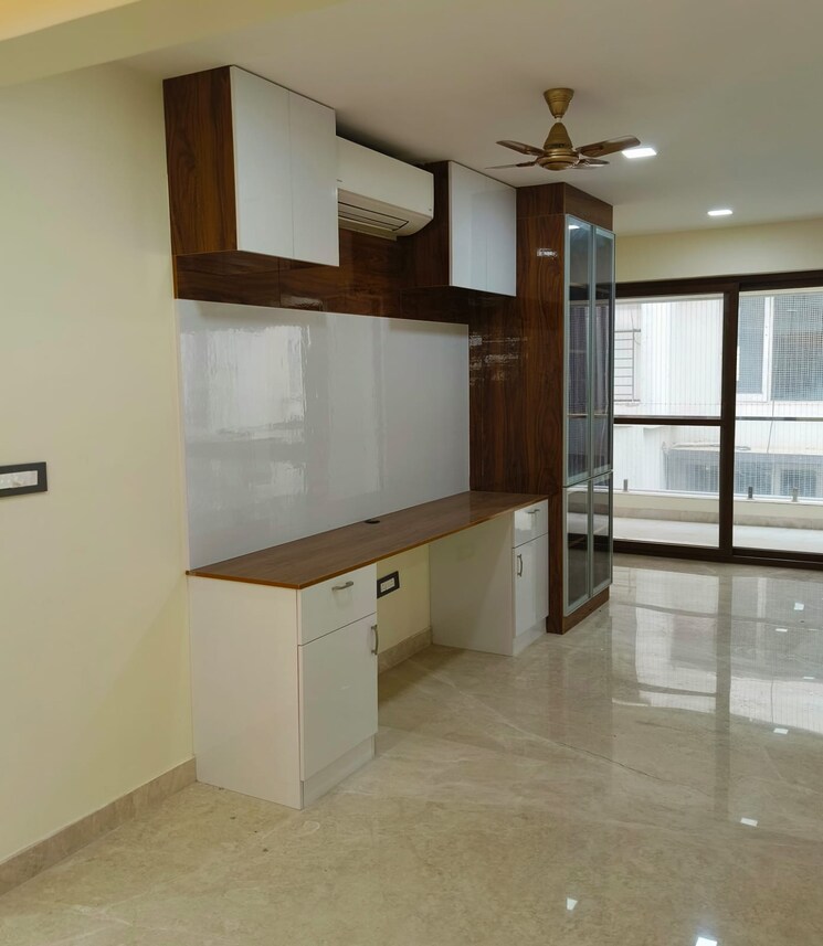 Kitchen, nitesh-logos 4 Bedroom 4887 Sq.Ft. Apartment In Mg Road Bangalore 8895347